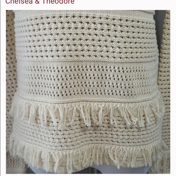 New Chelsea& Theodore sweater - Picture 5 of 5